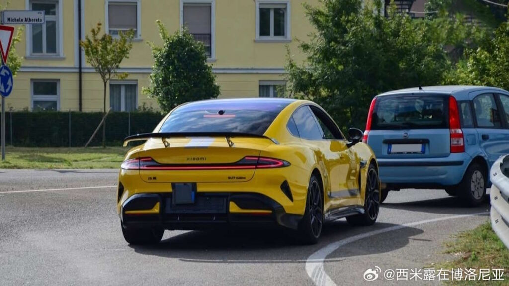 Ferrari Xiaomi SU7 Ultra carro elétrico