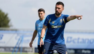 Farioli risca 2 jogadores do FC Porto para a época 25/26