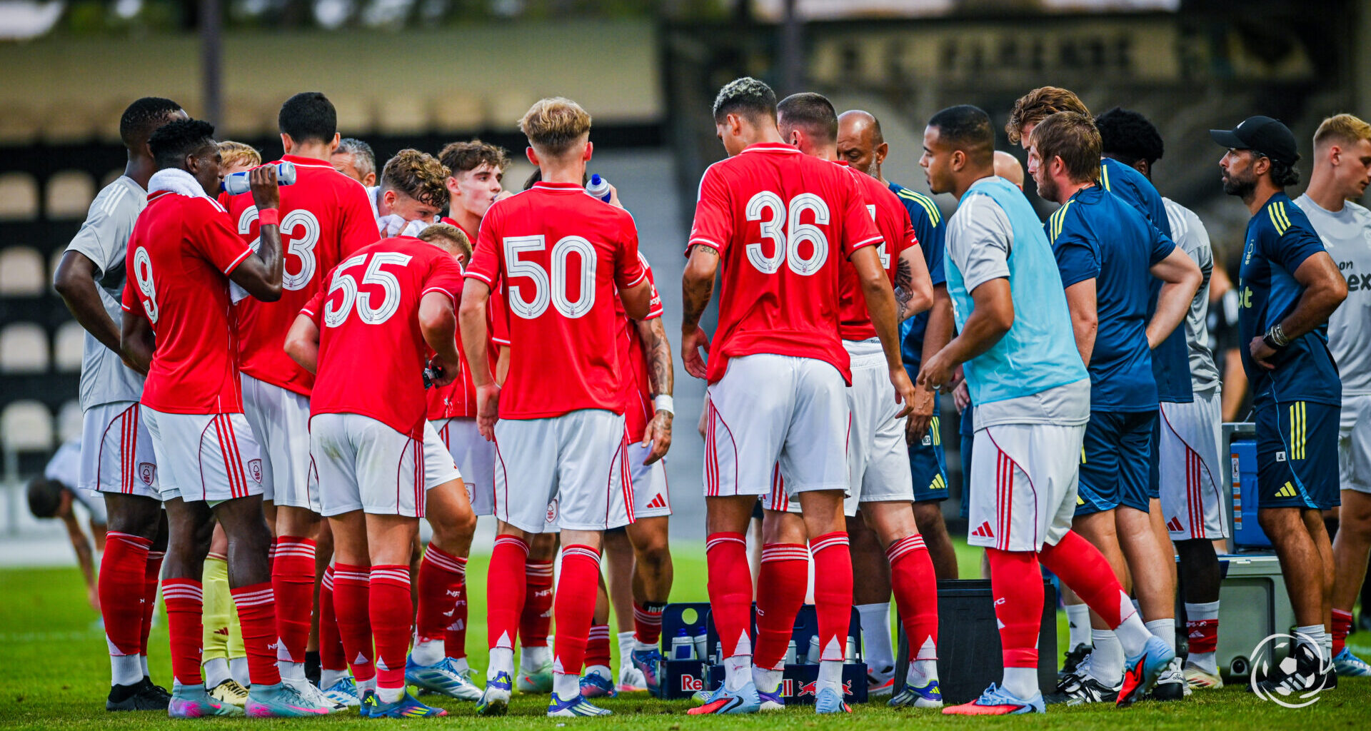 Foi rejeitado pelo Sporting e está em conversas para reforçar o Nottingham Forest de Nuno Espírito Santo