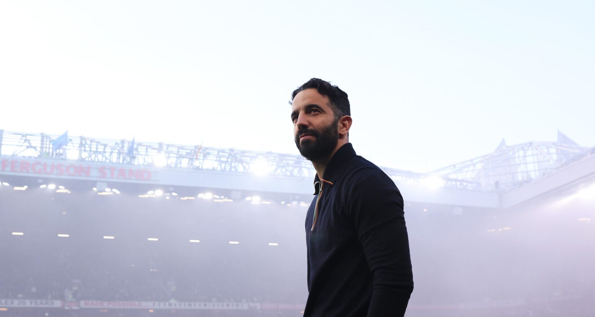 Manchester United faz oferta de 40 milhões de euros por jogador importante do Sporting