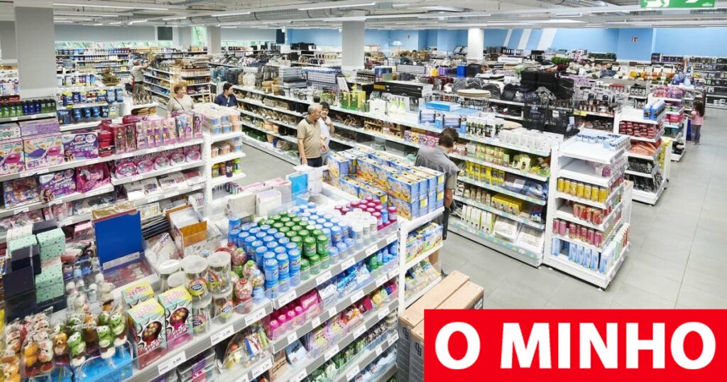 Loja com milhares de produtos a 2 euros abre este sábado em Ponte de Lima 