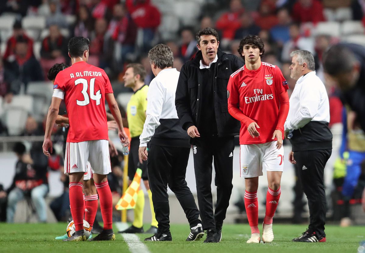 João Félix deixa marcas no Benfica e Bruno Lage tem razão de queixa