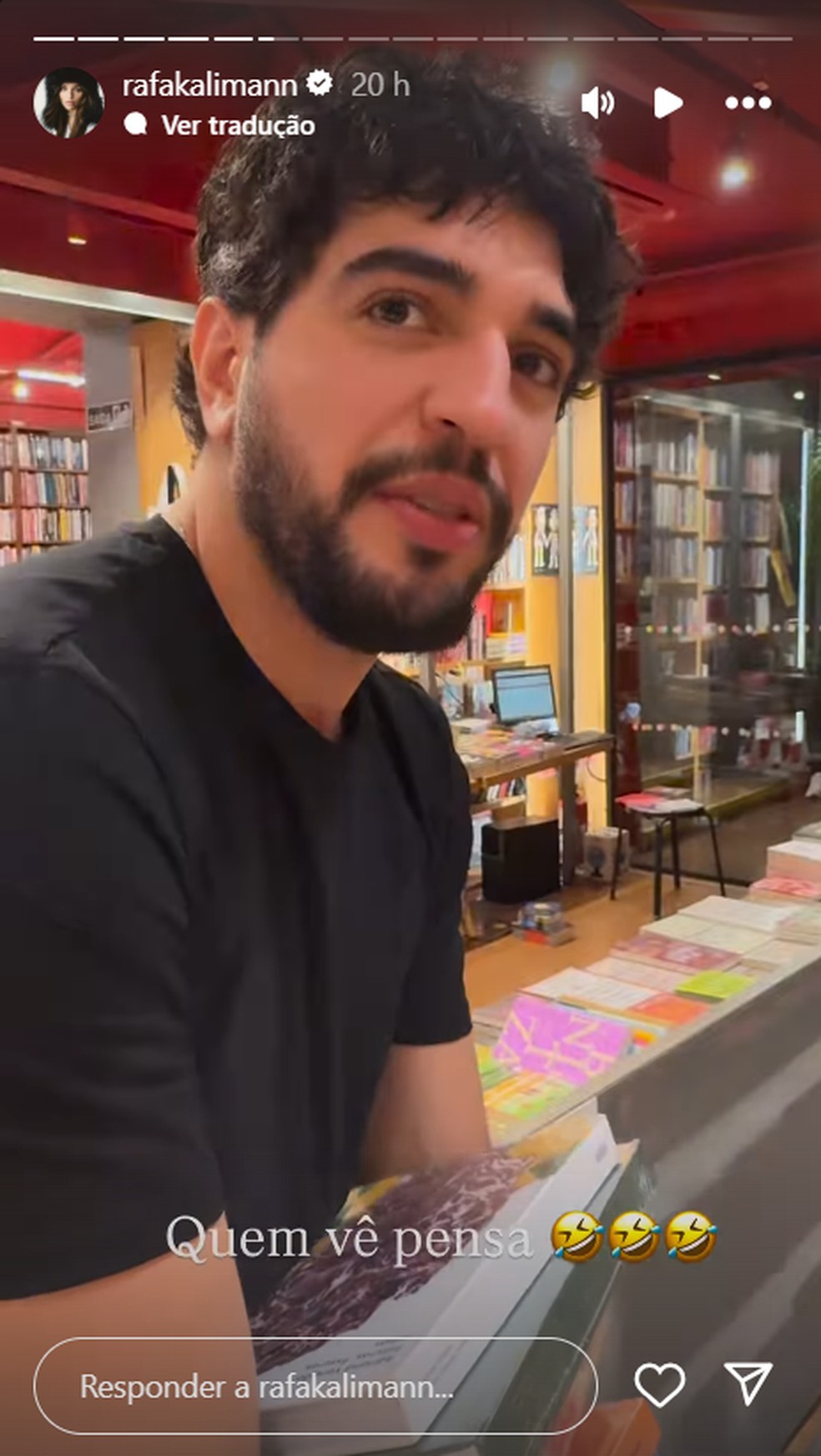 Nattanzinho diz que comprou R$ 10 mil em livros para decorar nova casa: 'Quem vê pensa', comenta Rafa Kalimann — Foto: Reprodução/Instagram
