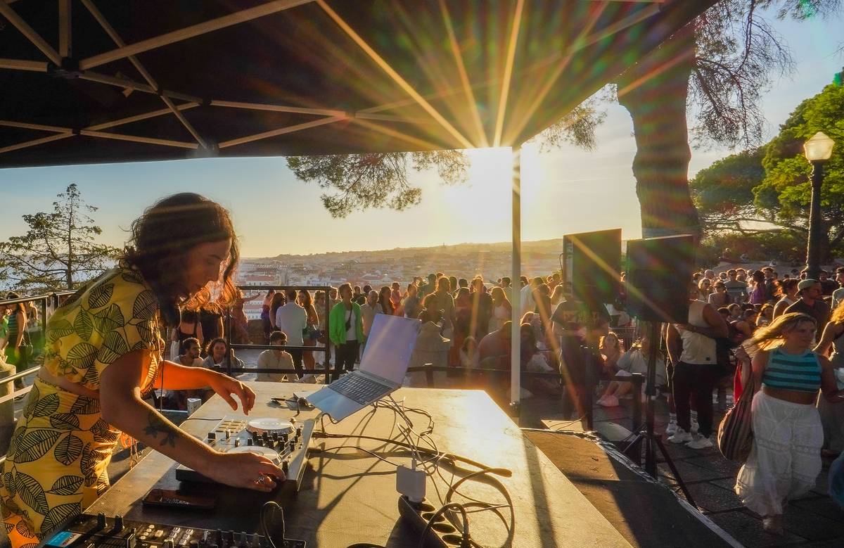 concertos ao pôr do sol no castelo de são jorge