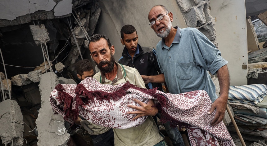 "Israel está a cometer genocídio contra os palestinianos na Faixa de Gaza"