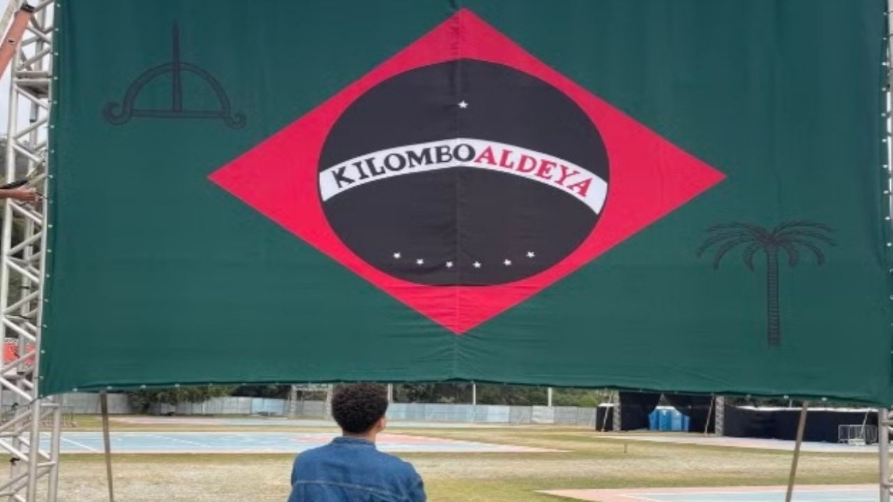 Artista é censurado no RJ por obra que propõe releitura da bandeira do Brasil