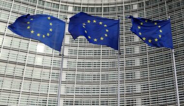 Bruxelas propõe suspensão parcial de Israel do programa de investigação Horizonte