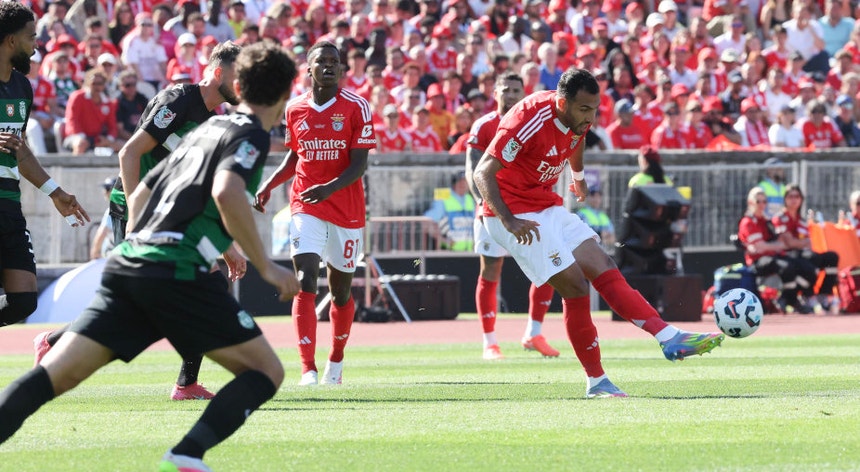 Supertaça. Sporting e Benfica em busca do primeiro troféu