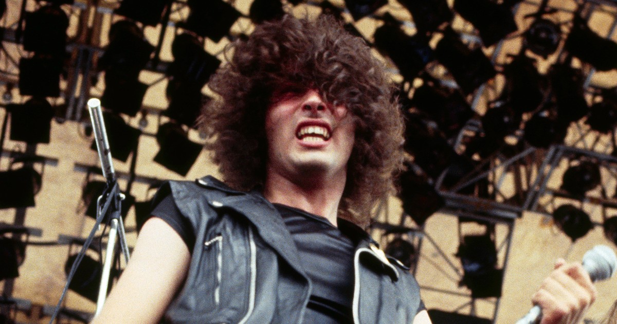 Primeiro vocalista do Iron Maiden, Paul Mario Day morre aos 69 anos | Notícias