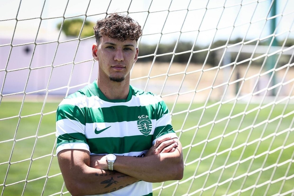 Diogo Travassos chega a acordo para extensão de contrato com o Sporting - zerozero.pt