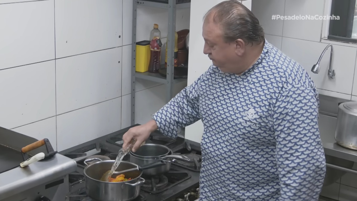 Moqueca capixaba irrita baiano e Jacquin sai