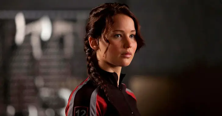 Atriz que fará Katniss Everdeen no teatro é anunciada