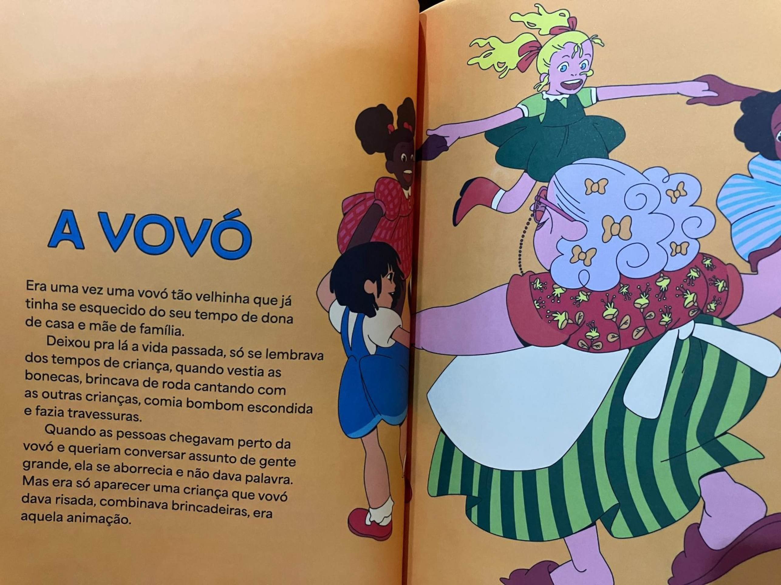 Livro vovó fica comigo