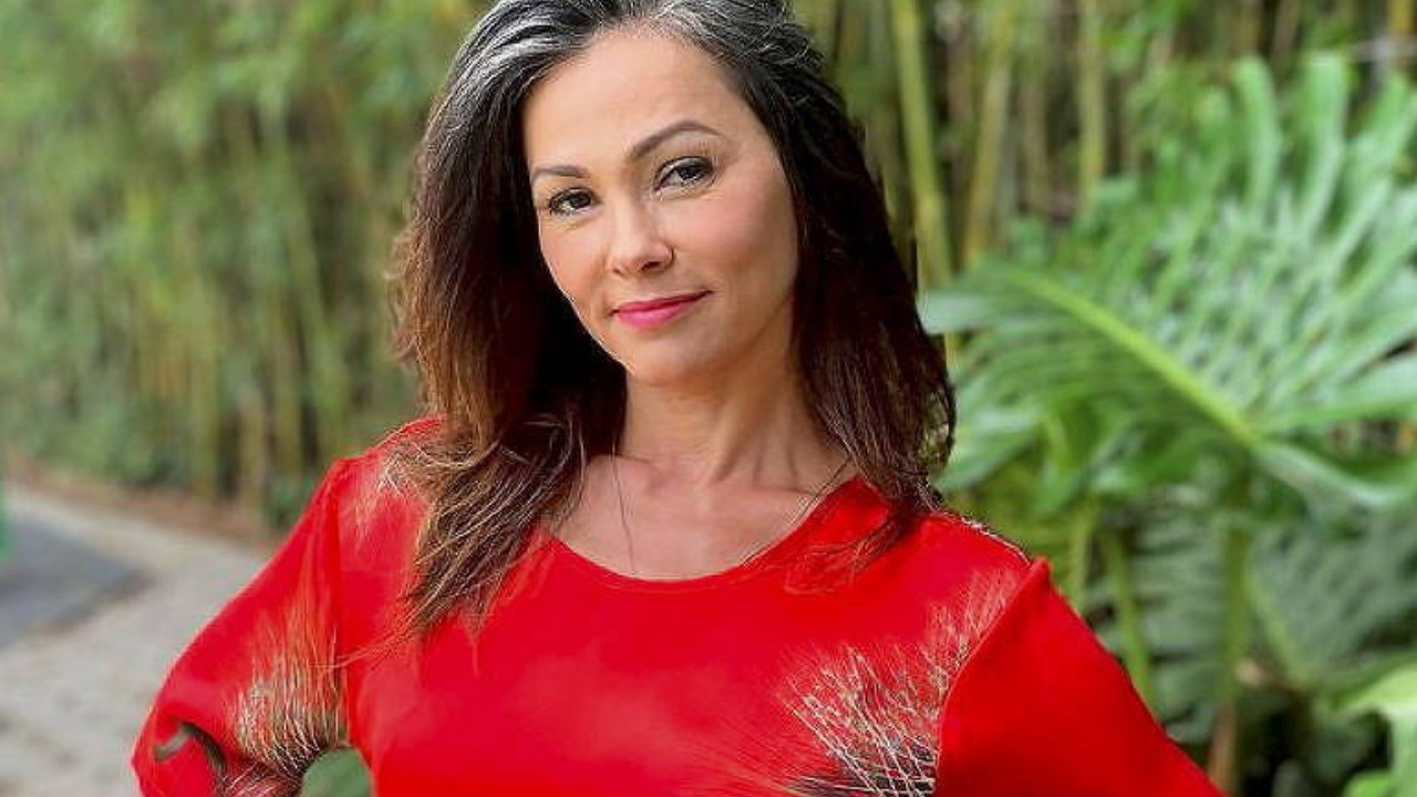 Suzana Alves expõe crises de pânico por causa da Tiazinha