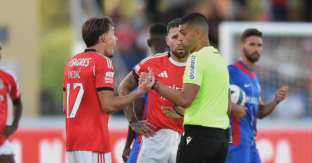Análise de Pedro Henriques à arbitragem do Alverca-Benfica - A Bola