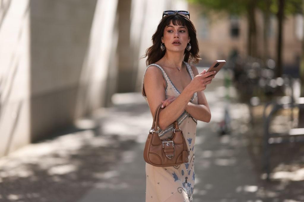 7 vestidos que acabaram de chegar aos saldos da Massimo Dutti