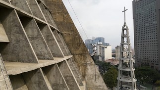 Campanário e sinos da Catedral também são recuperados — Foto: Márcia Foletto