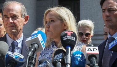 Livro de memórias de acusadora de Epstein e Príncipe André publicado em outubro