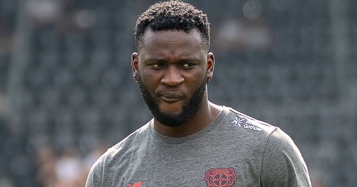 A reação de Boniface à quebra com o Milan: «Palhaços por todo lado»