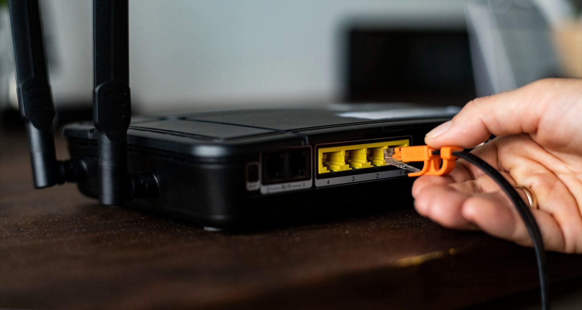 Tchau, internet discada: AOL vai desligar seus últimos modems ativos nos EUA - G1