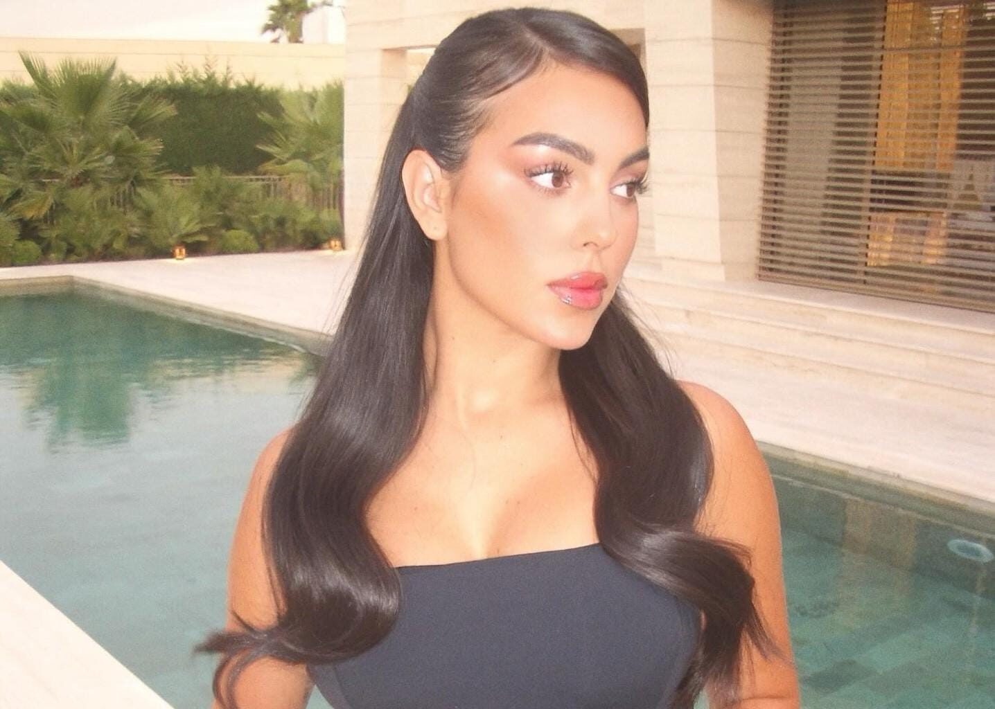 Georgina Rodriguez: quando um vestido é demasiado curto?