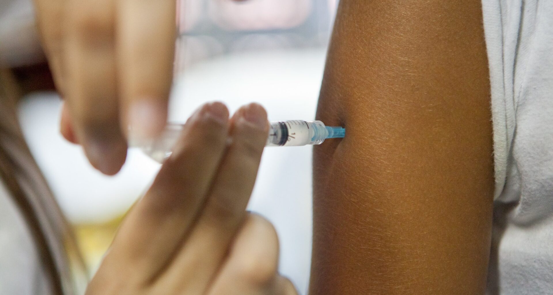 Vacinação contra o HPV é ampliada para jovens 15 a 19 anos em Coronel Fabriciano - G1