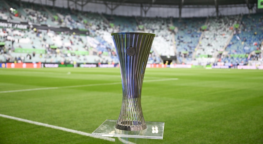 Liga Conferência. Santa Clara vence e tem um pé no play-off