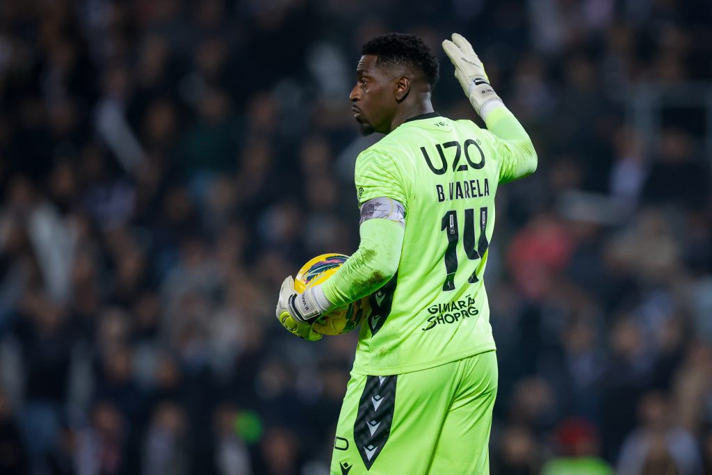 Bruno Varela deixa o Vitória SC