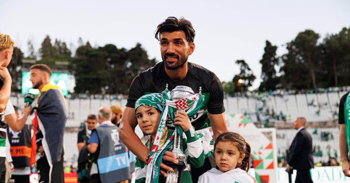 Sporting não vai forçar a saída de Esgaio