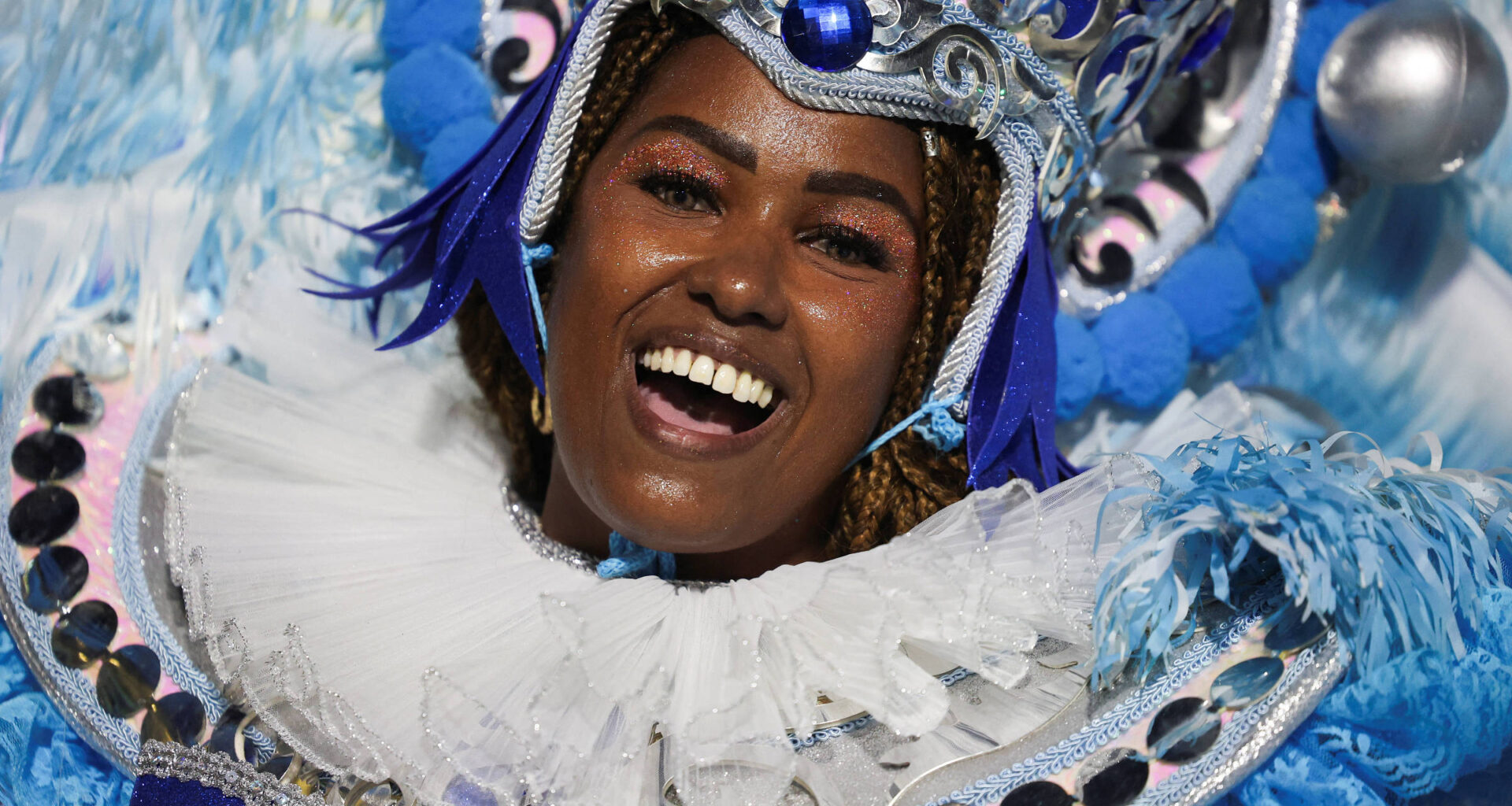 Globo renova contrato por Carnaval do Rio até 2028 - 14/08/2025 - Outro Canal