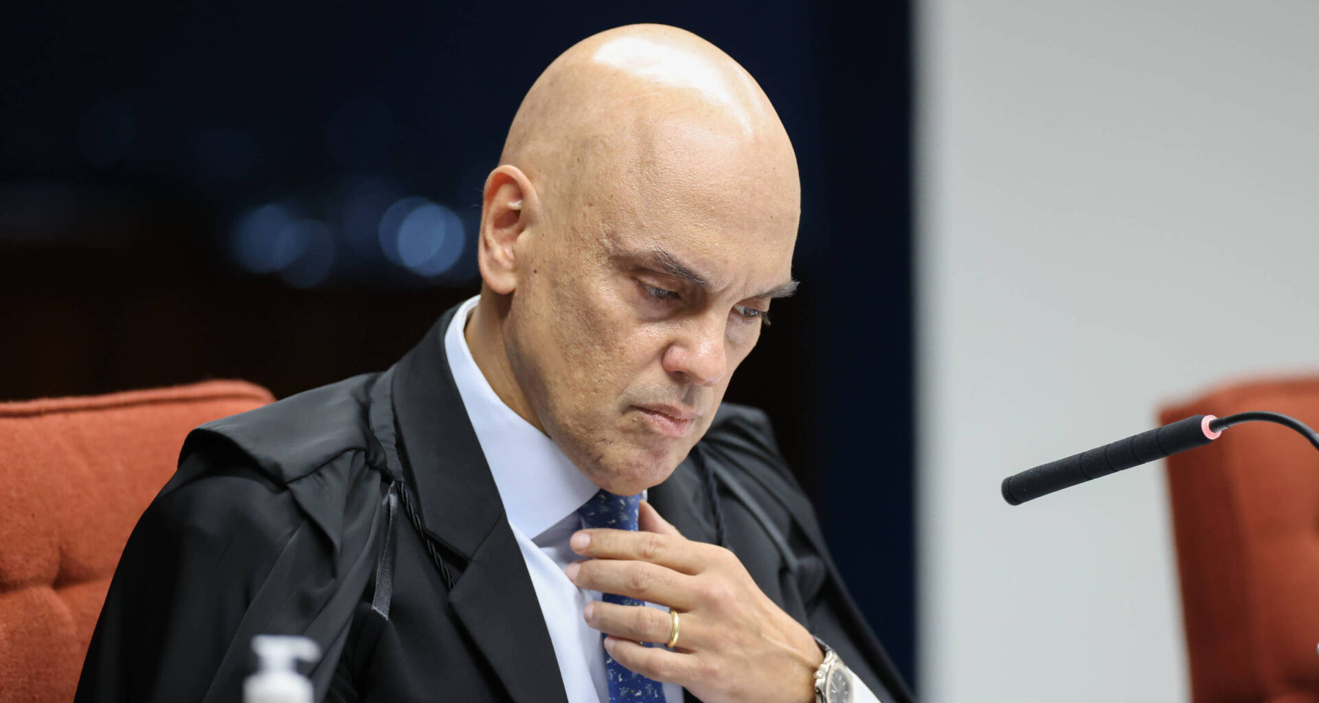 STF não deve proibir bancos de aplicarem sanções a Moraes - 01/08/2025 - Mônica Bergamo