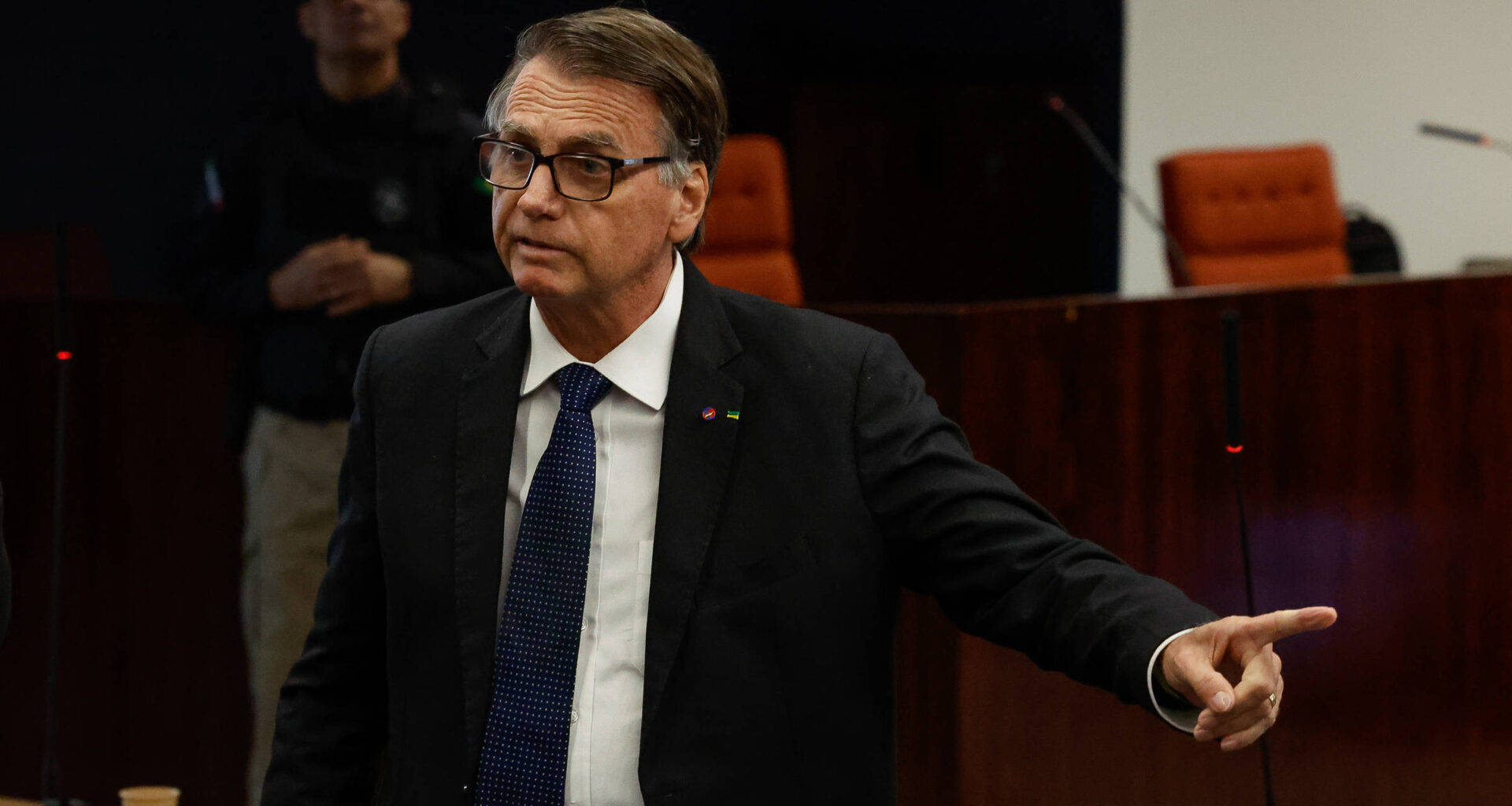 Governistas temem que prisão de Bolsonaro exaspere Trump - 04/08/2025 - Mercado