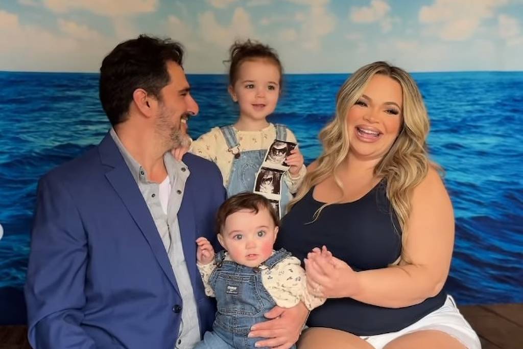 Conheça Trisha Paytas, que dá nomes diferentes aos filhos - 02/08/2025 - Você viu?
