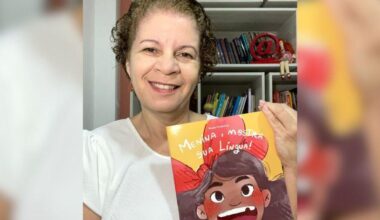 Professora da rede municipal lança livro infantil sobre a língua portuguesa