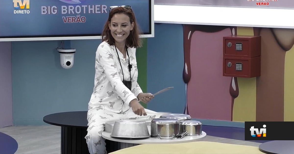 Enquanto Bruno de Carvalho dorme na sala... Catarina Miranda bate com as panelas - Big Brother
