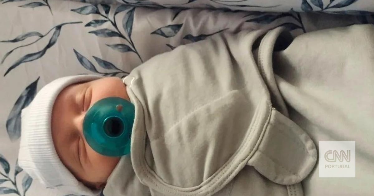 Nasceu o "bebé mais velho do mundo": embrião esteve congelado durante mais de 30 anos