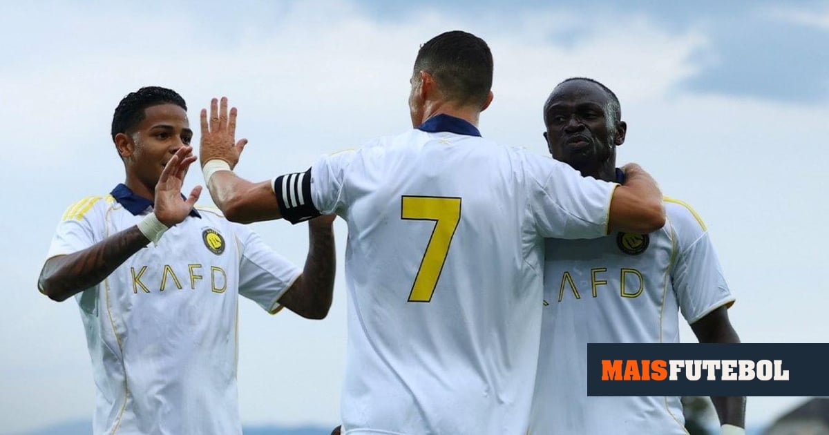 Estrela da Amadora derrota Al Nassr com Ronaldo e Félix