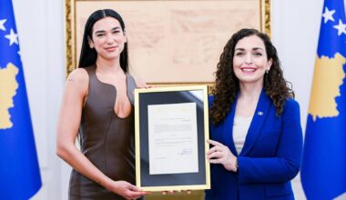 “Os meus dois lados são agora apenas um”: Dua Lipa tornou-se cidadã do Kosovo