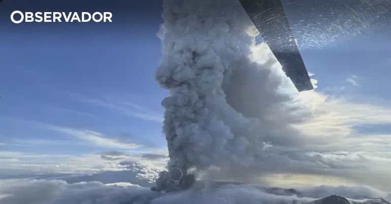 Vulcão na Rússia desperta após séculos de inatividade – Observador
