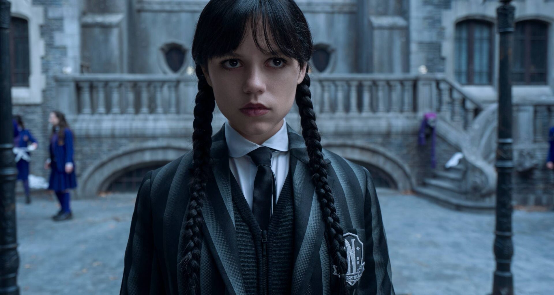 Wandinha: boa segunda temporada vê personagem amadurecer - 06/08/2025 - Luciana Coelho