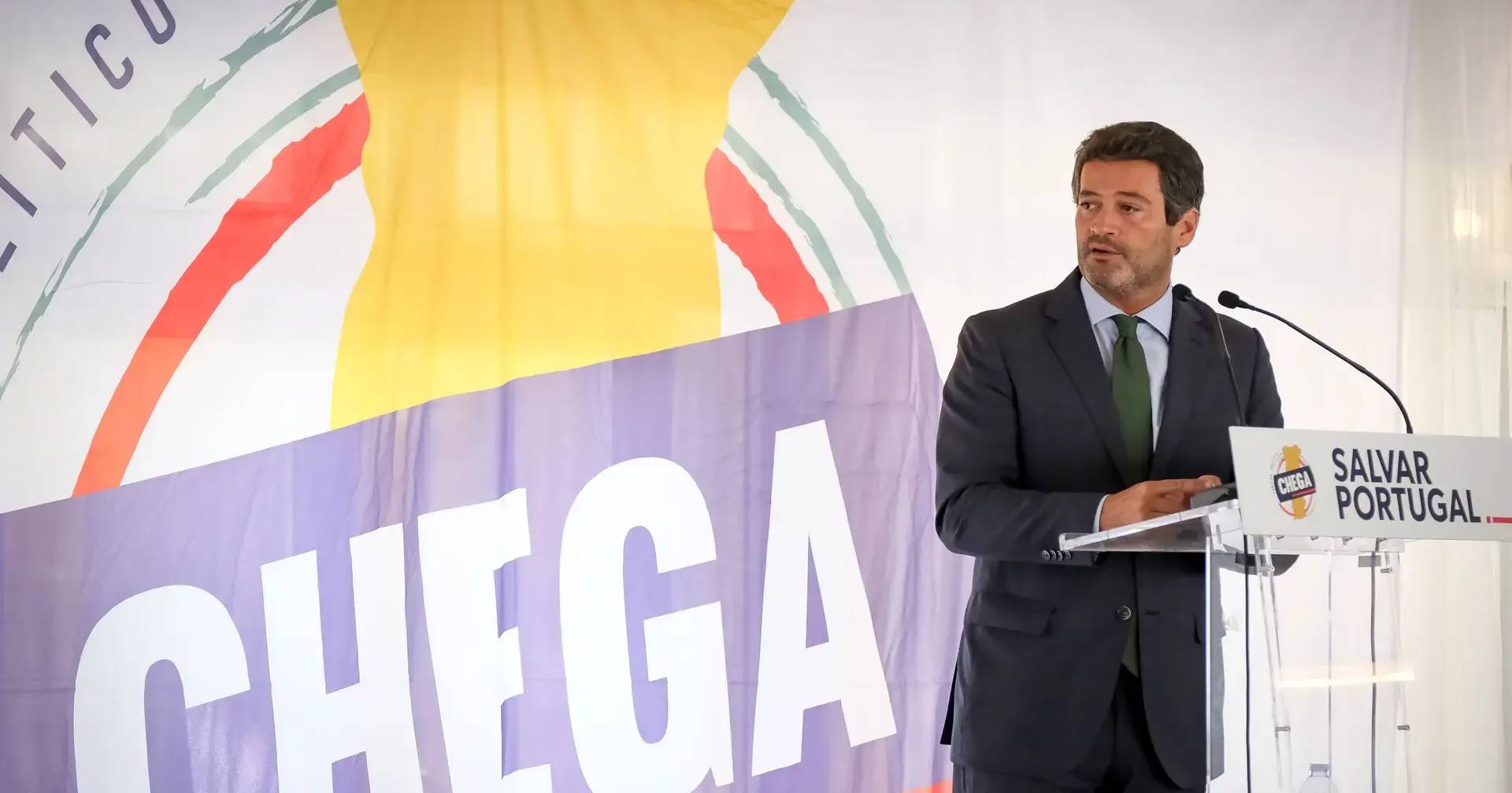 MP instaura inquérito a Ventura e Rita Matias. Crimes em causa poderão ser de discriminação e violação de dados pessoais