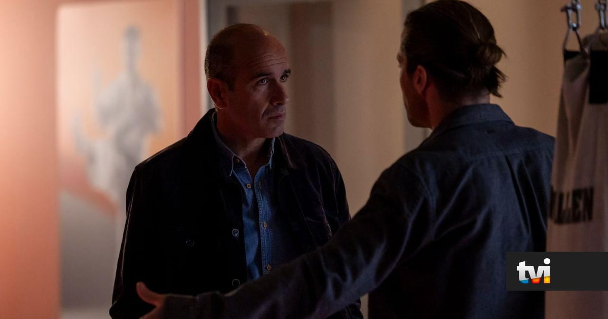 Vem aí em «A Protegida»: Óscar faz um aviso crucial a José Diogo - Novelas