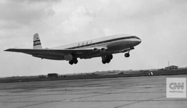 O primeiro jato de passageiros do mundo era uma luxuosa armadilha mortal. Agora está de volta