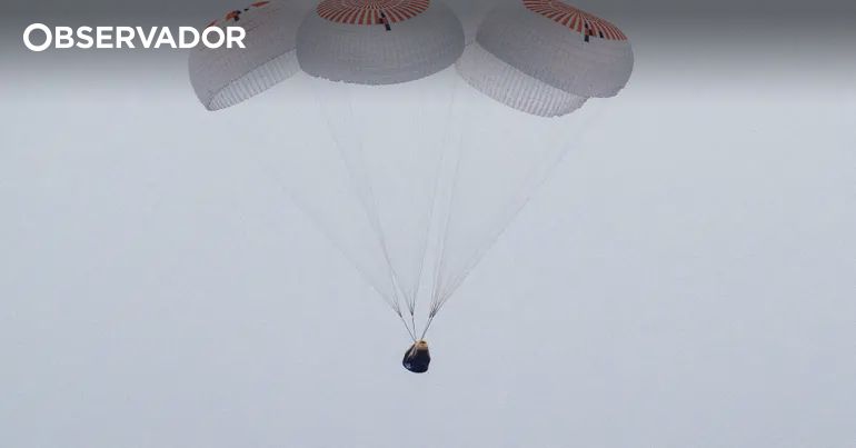 Astronautas regressam à Terra na SpaceX – Observador