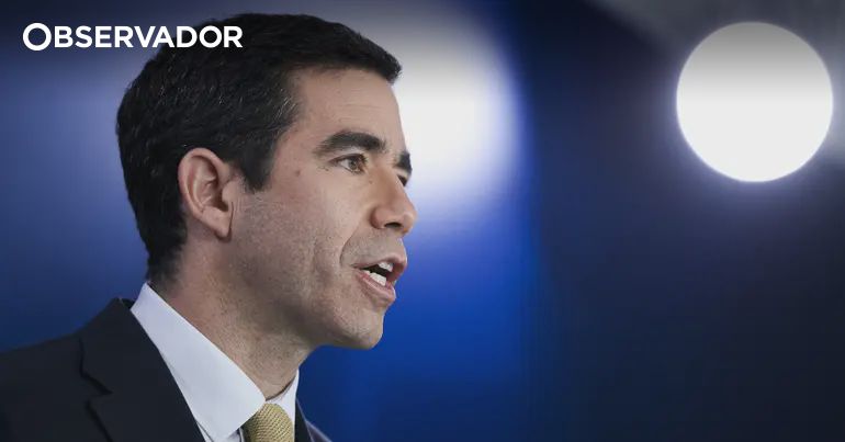 Governo vai insistir na mudança do reagrupamento familiar – Observador