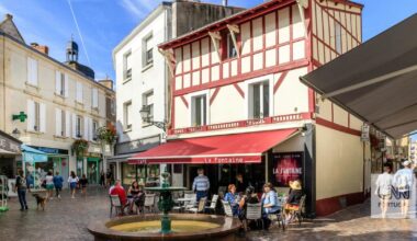 Homens em topless é um "comportamento indecente": popular destino de França reprime visitantes "seminus"