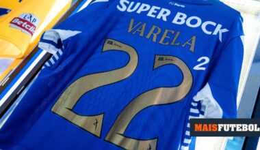 FC Porto: pormenor nas camisolas invoca a memória de Jorge Costa