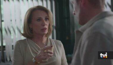 Vem aí em «A Protegida»: Laura confessa sentir-se atraída por Óscar - Novelas
