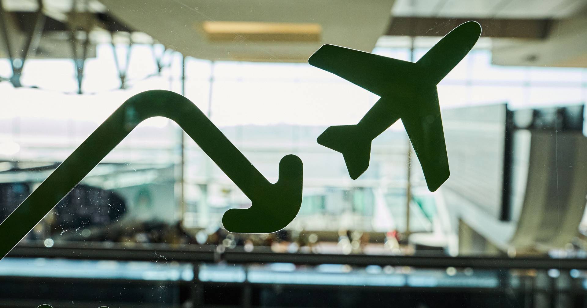 SIMA e Menzies chegam a acordo e cancelam greves nos aeroportos este verão