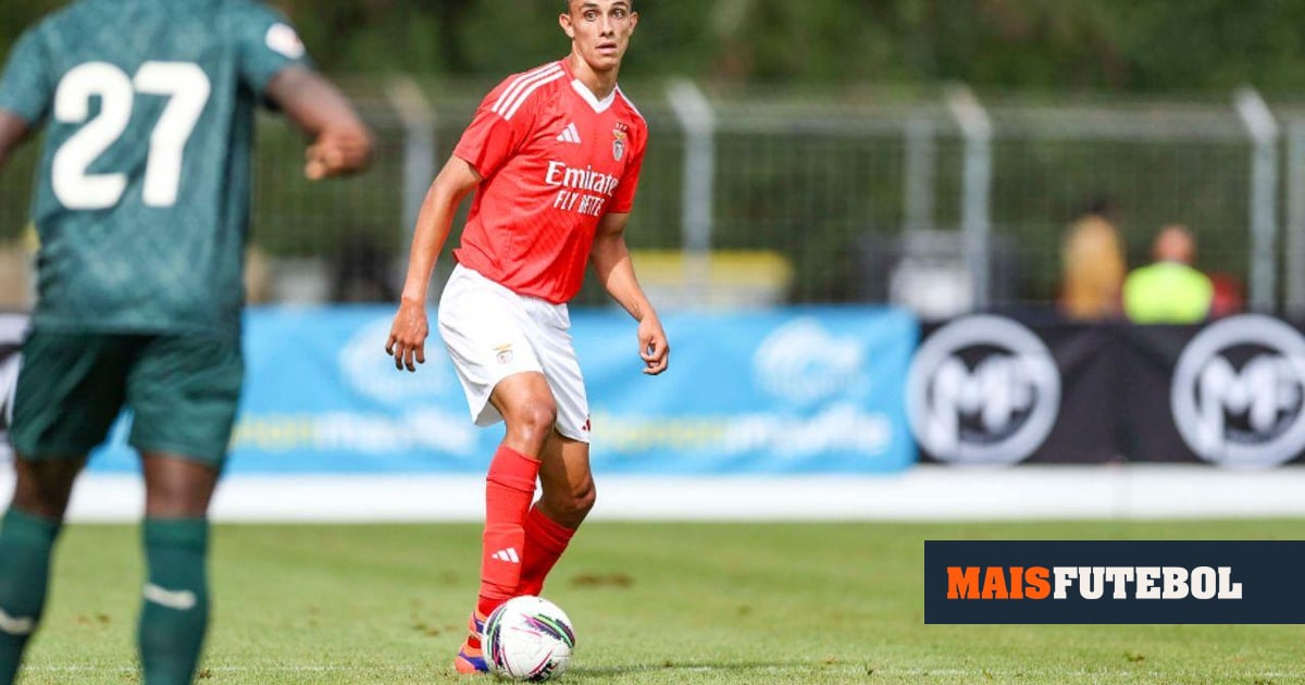 Benfica: Leicester interessado na contratação de João Rego